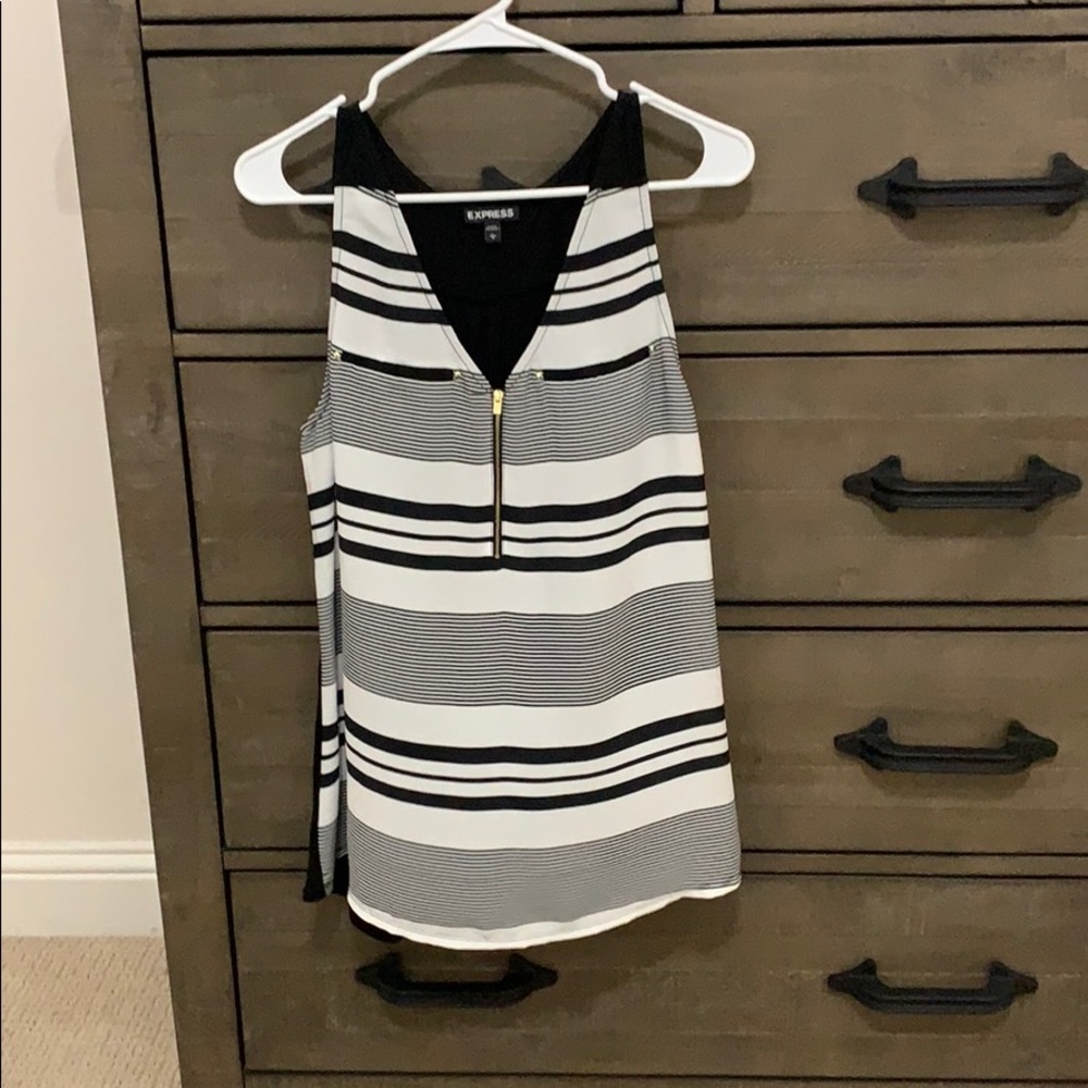 Black and white striped tank top with gold zipper